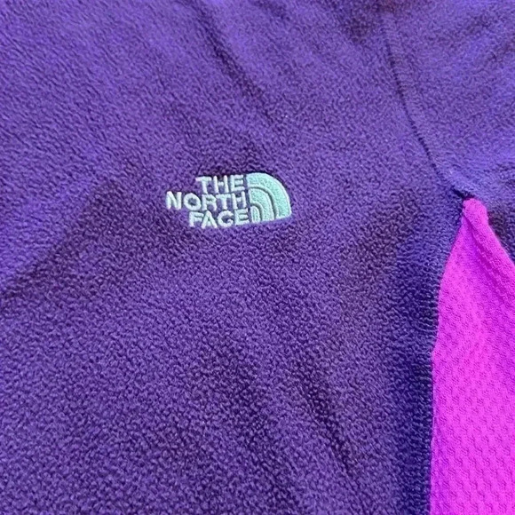 North Face two tone purple fleece zip up  jacket size medium - Picture 2 of 6